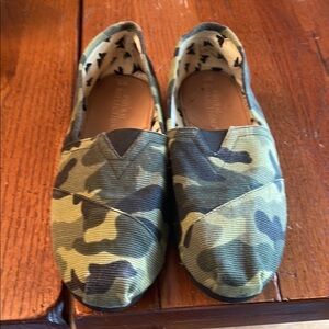 Camo Slip-On women shoe